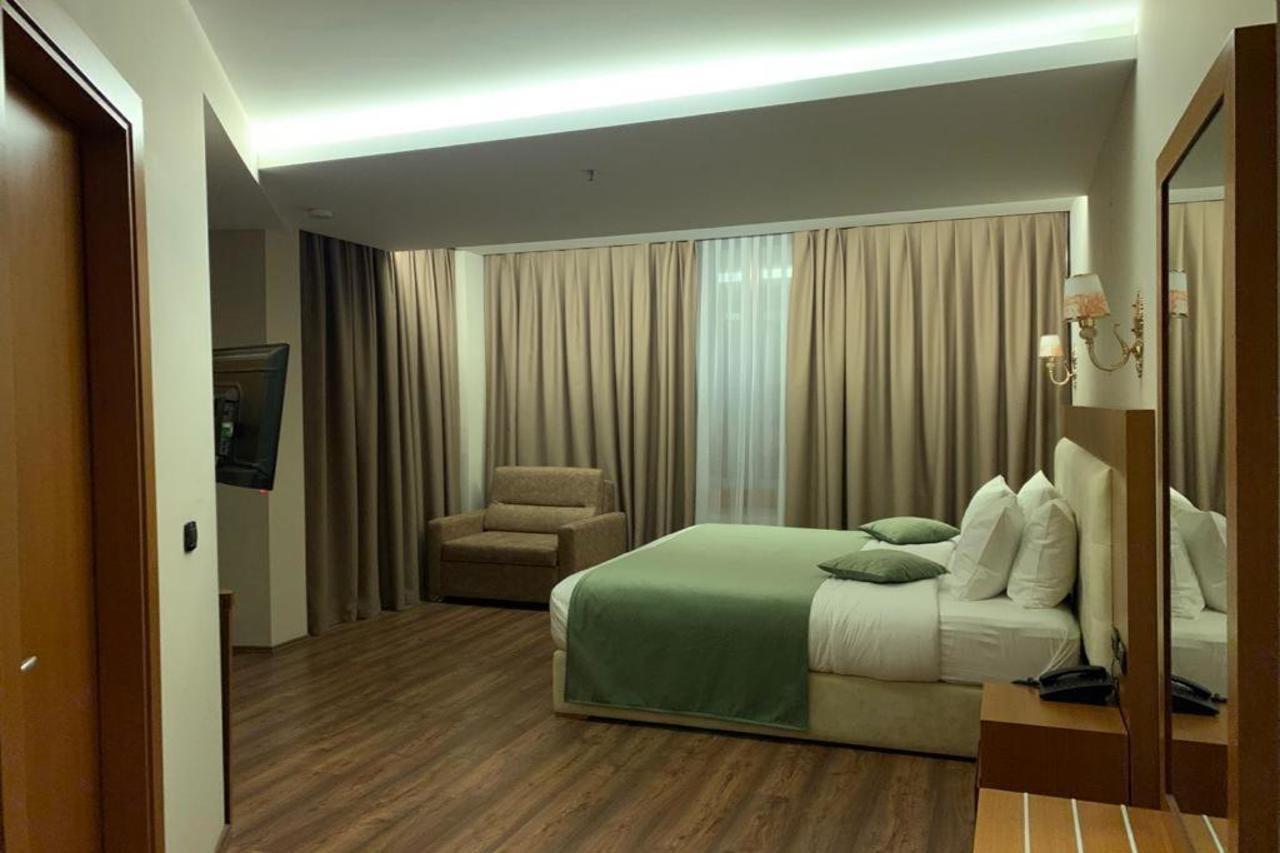 Albanopolis Hotel Τίρανα Εξωτερικό φωτογραφία